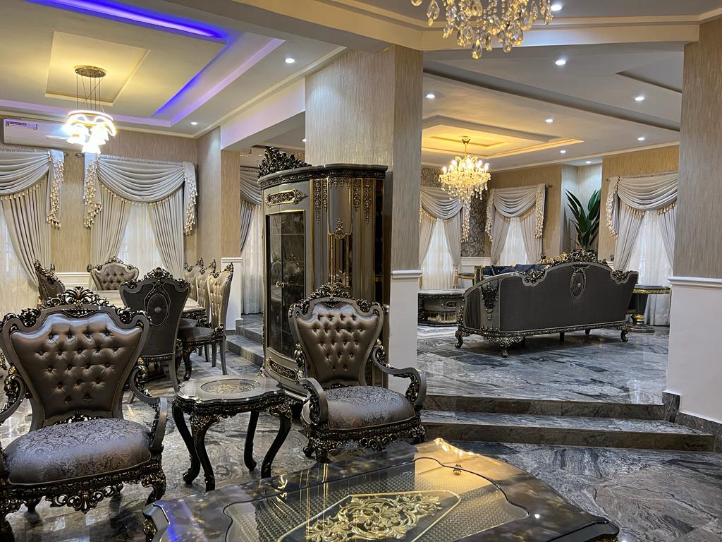 Eastern Nigerian Living room design by FNL Designs